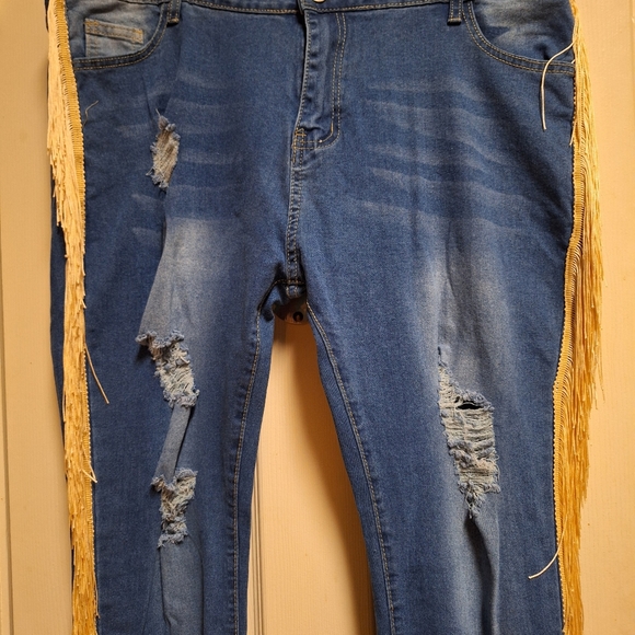 EUC Plus Size Western Jeans with Beige Fringes - Picture 4 of 9